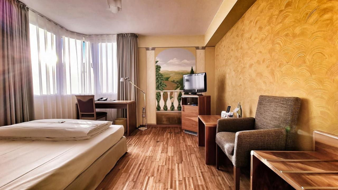 Hotel Restaurant Felix 벤스하임 외부 사진